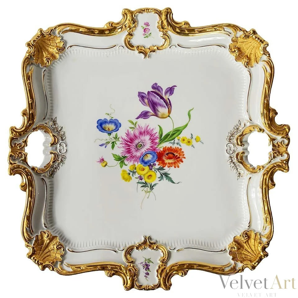 Plato de Porcelana Dorada Meissen Pintado a Mano
