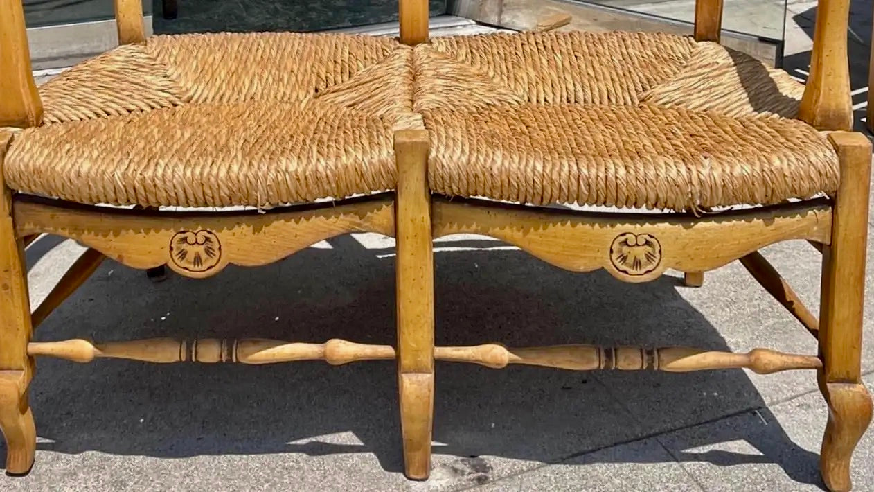 Banqueta Francesa con Asiento de Junco del Siglo XIX