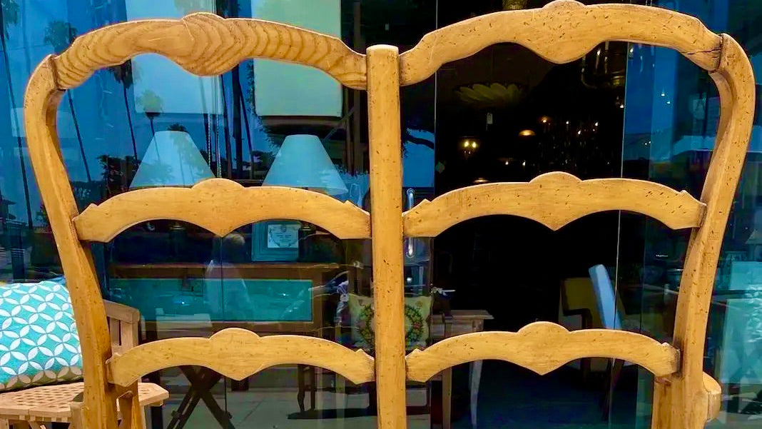 Banqueta Francesa con Asiento de Junco del Siglo XIX