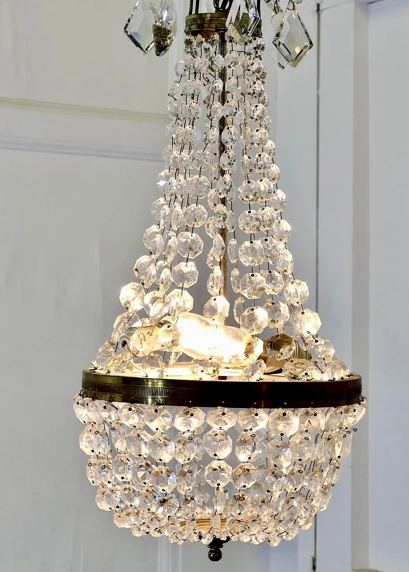 Araña de Estilo Imperio Francés en Cristal y Latón, 1930