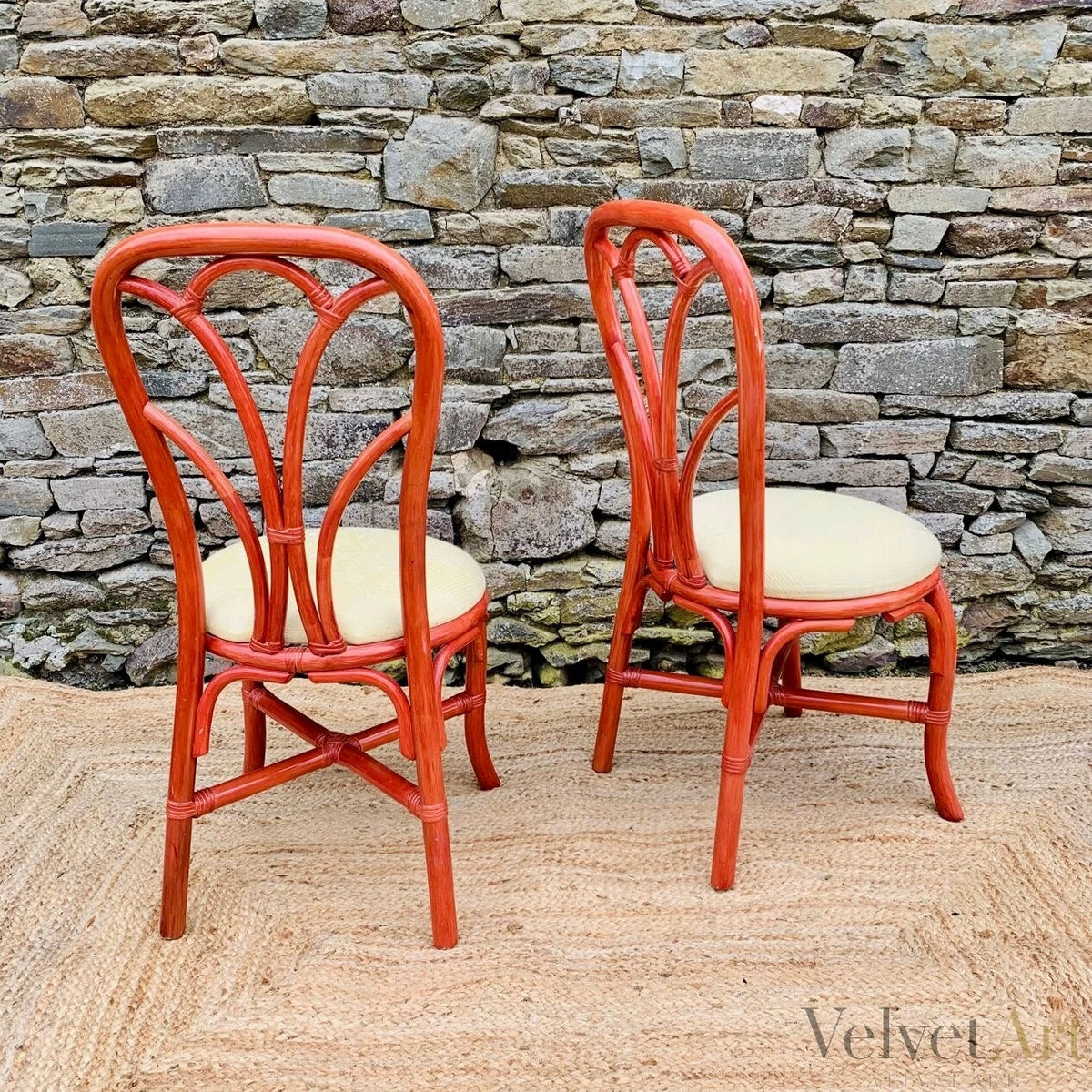 Sillas de Ratán Rojo con Tapizado Geométrico – vista 3 de 8