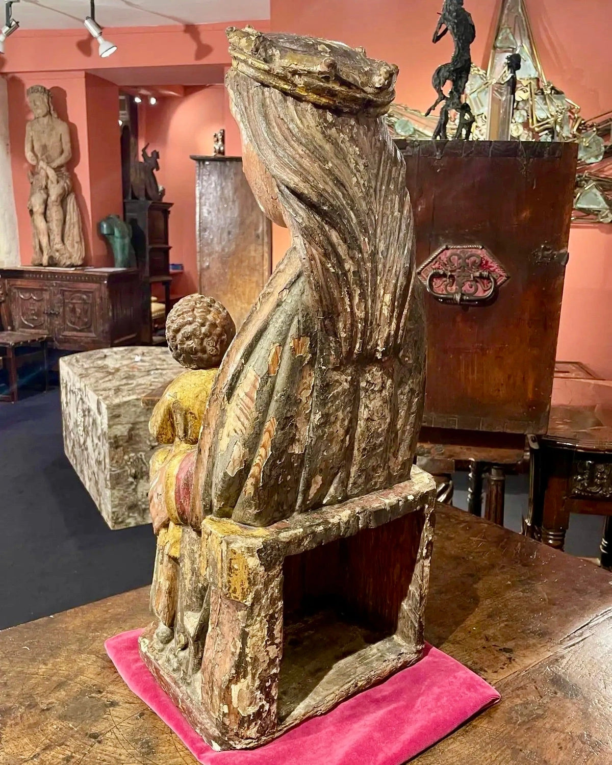 Escuela Castellana, Siglo XIV | "Virgen y Niño en Majestad" | Madera Policromada y Dorada