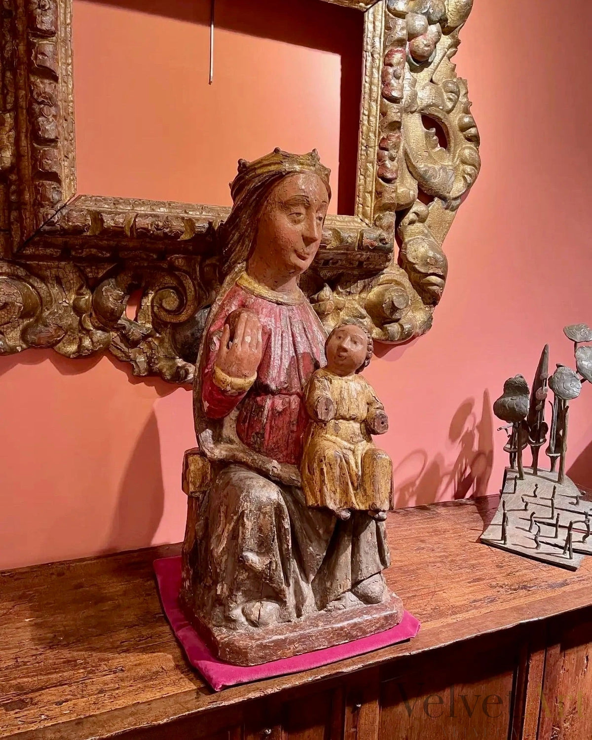 Escuela Castellana, Siglo XIV | "Virgen y Niño en Majestad" | Madera Policromada y Dorada