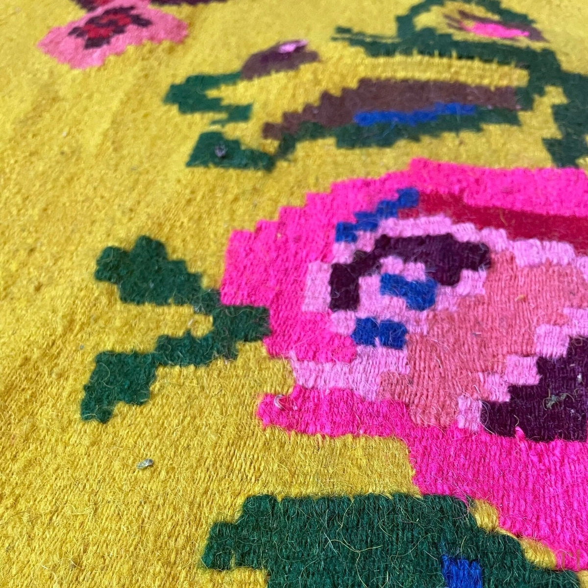 Alfombra Rumana de Lana Tejida en Transilvania Años 50