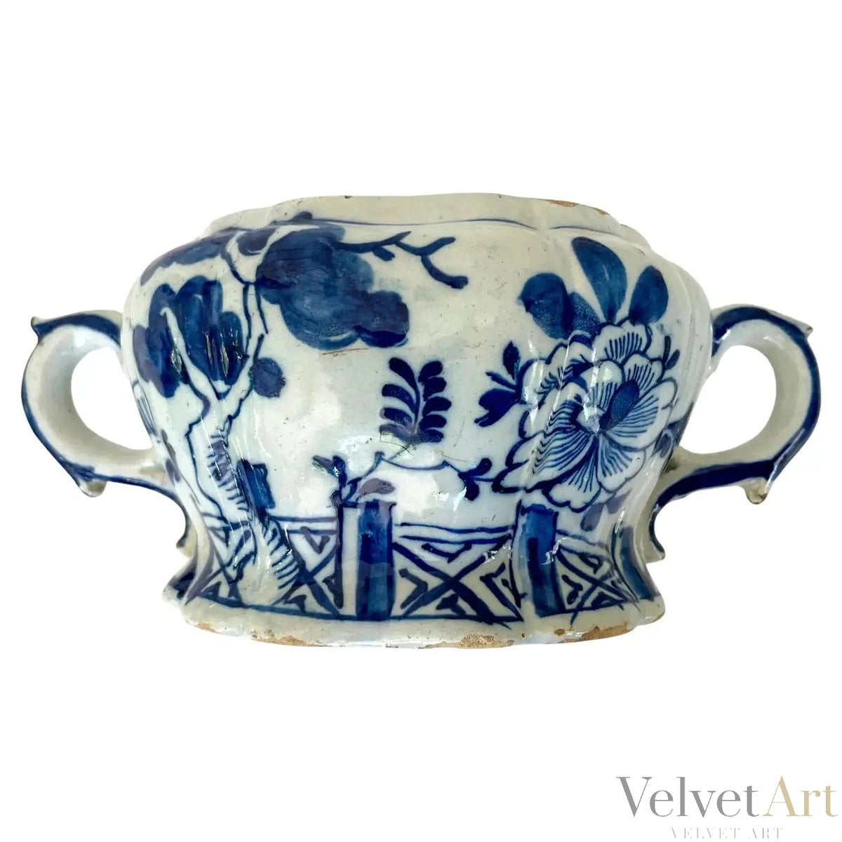Jarrón de Loza de Delft Azul y Blanco con Asas, Estilo Chinoiserie