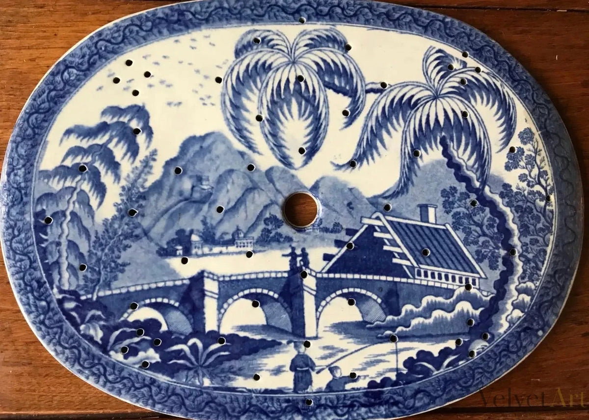 Colador de Loza Inglesa con Decoración Chinoiserie en Azul y Blanco, 1800 – vista 5 de 7