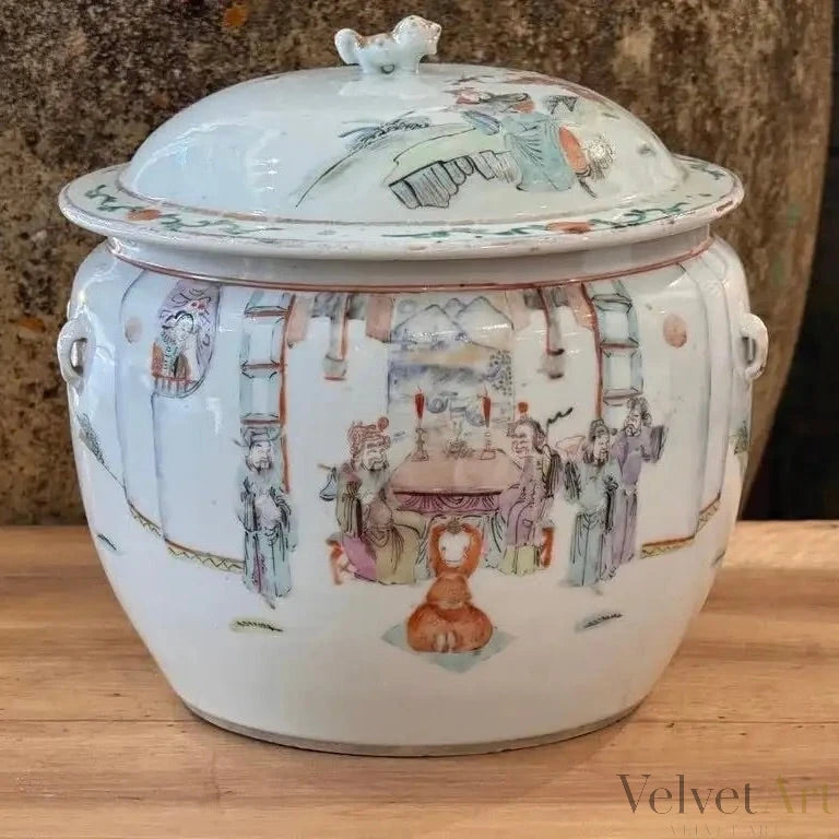 Jarra de Porcelana China con Tapa, Famille Rose, Siglo XVIII – vista 2 de 4