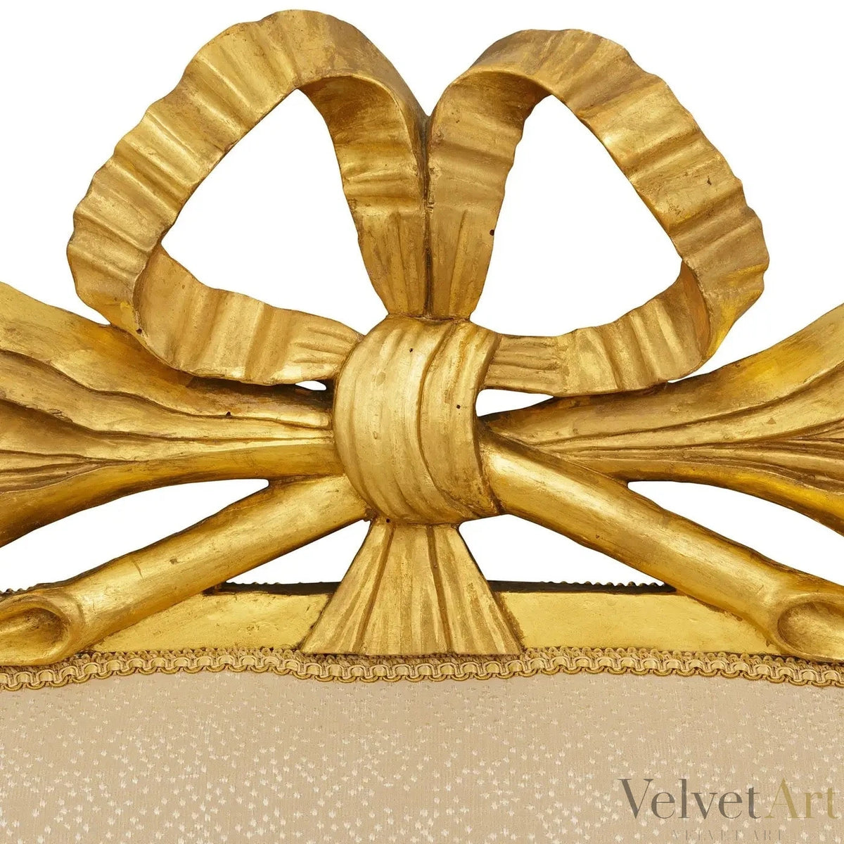 Cabecero Italiano Tallado y Dorado, Estilo Luis XVI del Siglo XIX – vista 3 de 6