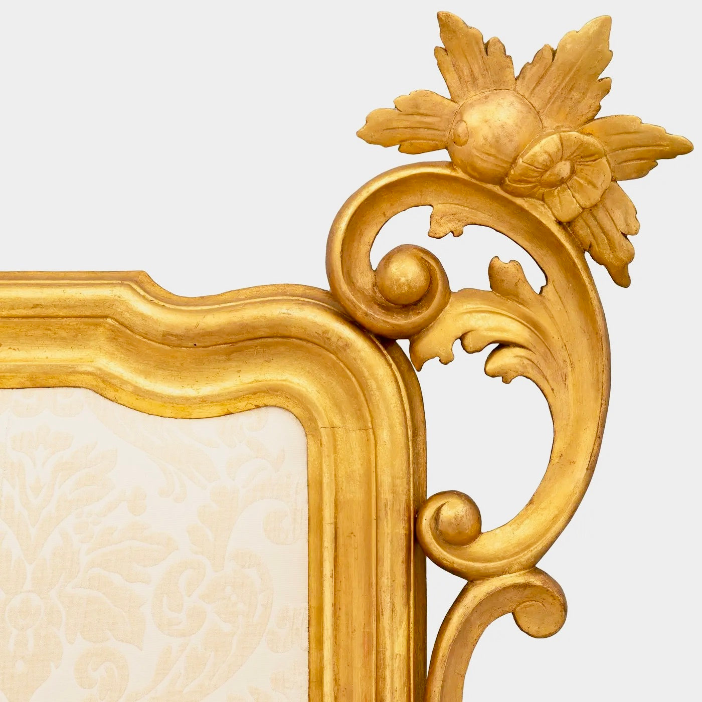 Cabecero Dorado Barroco Italiano del Siglo XIX