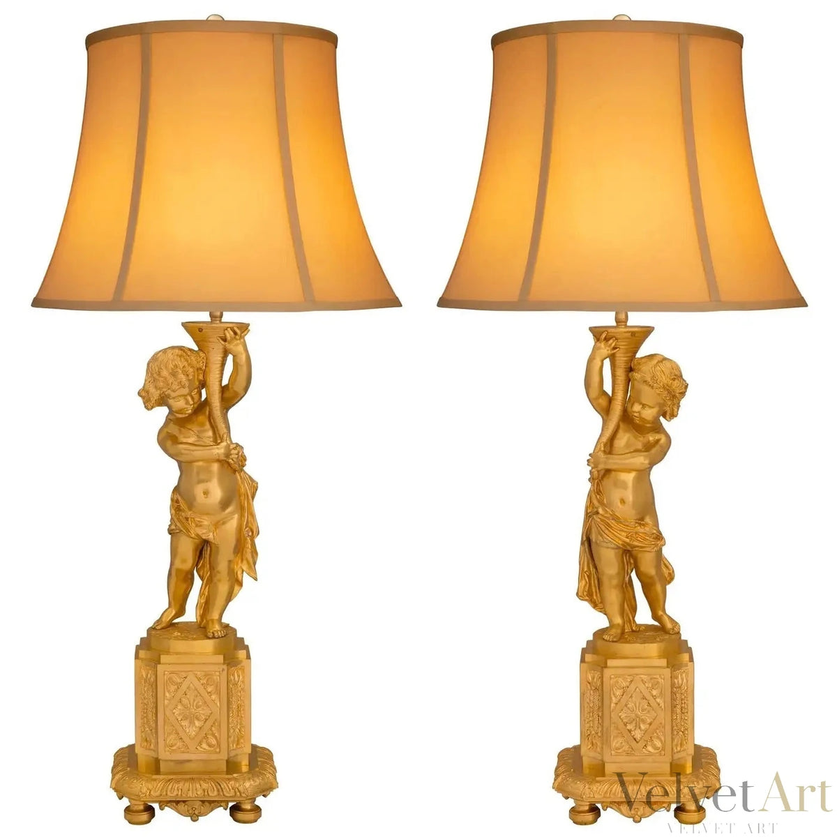 Lámparas Francesas en Ormolu, Estilo Luis XVI, Siglo XIX
