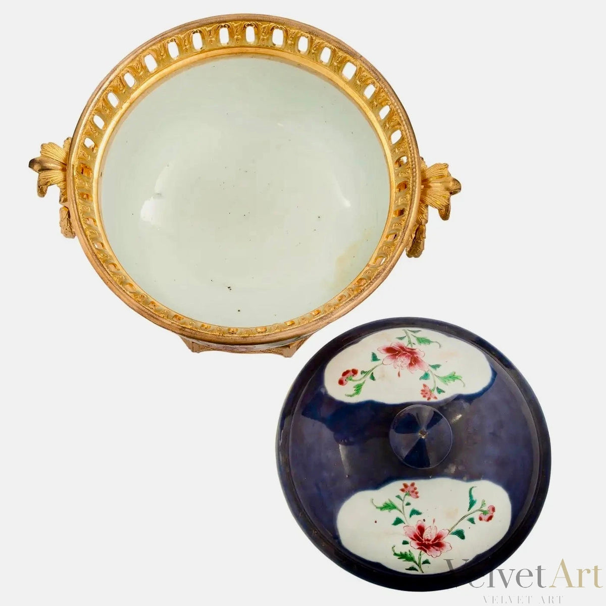 Centro de Mesa Francés en Porcelana China y Ormolu Estilo Luis XVI del Siglo XIX – vista 6 de 7