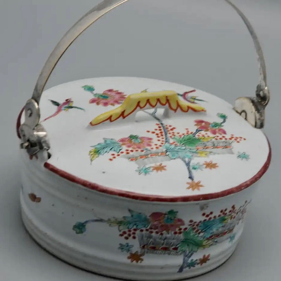 Mantequera Policroma de Delft del Siglo XVIII | Estilo Kakiemon