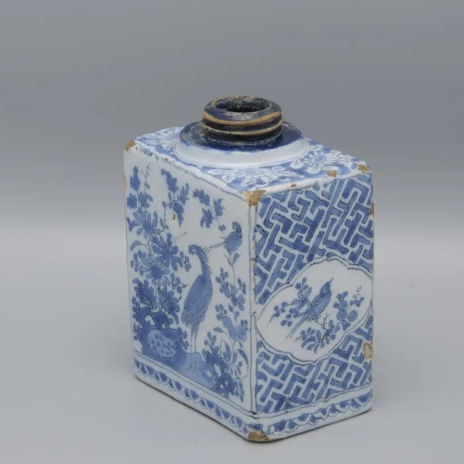 Bote de té de Delft del siglo XVII | Estilo Chinoiserie