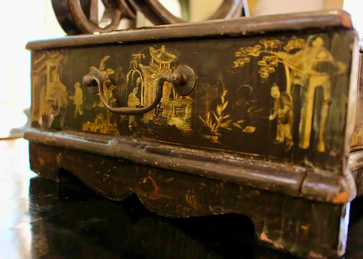 Espejo de Tocador Chinoiserie del Siglo XVIII – vista 3 de 7