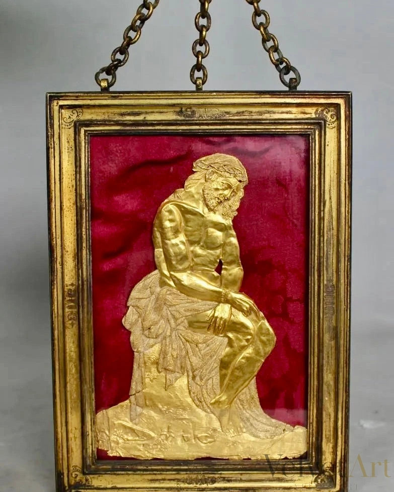 Cristo de la Humildad y Paciencia en Relieve de Oro Amarillo 18k, Siglo XVII – vista 4 de 7