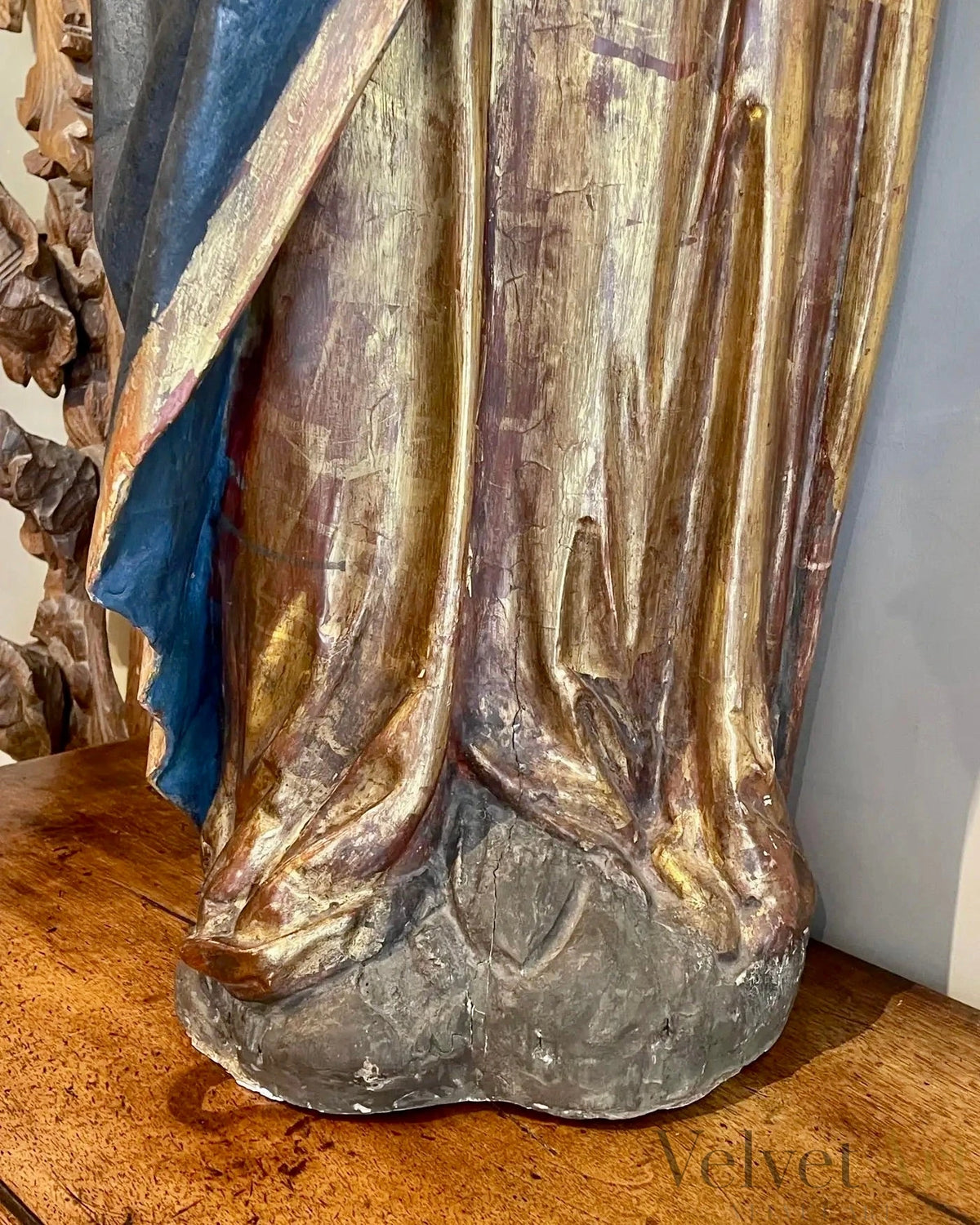 Talla Renacentista Policromada Virgen con el Niño, Tirol, Siglo XVI – vista 7 de 8