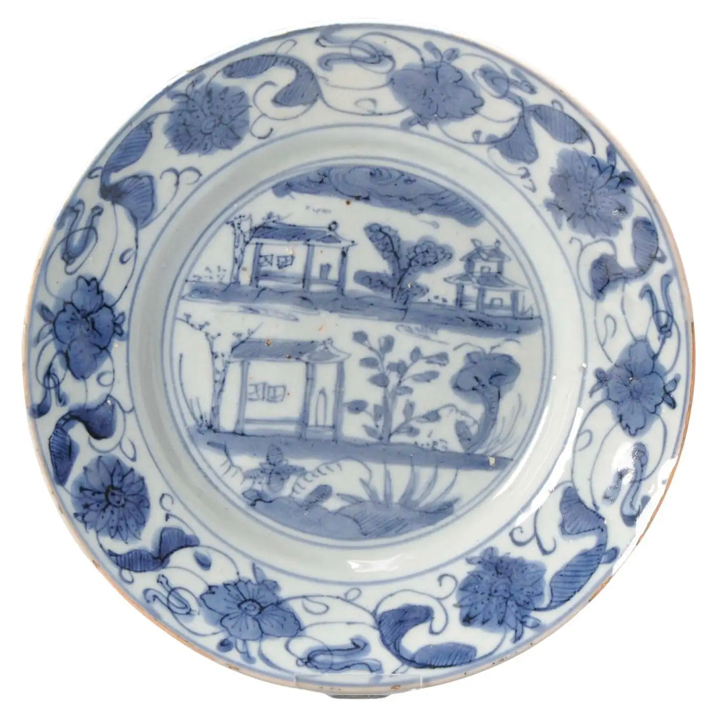 Plato de Porcelana China Ming | Casa Europea, 1635-1650