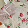 Cortina Francesa de los Años 40 con Volante y Estampado Floral