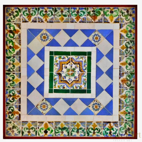 Composición Morisca de Azulejos de Porcelana | Panel del Siglo XVI