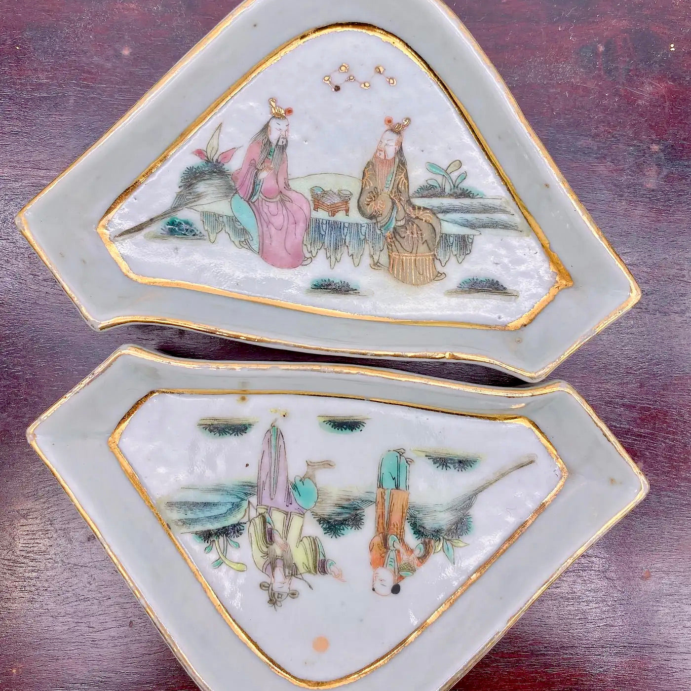 9 Platos Dulceros Famille Rose con Caja de Palo de Rosa | Porcelana Qing