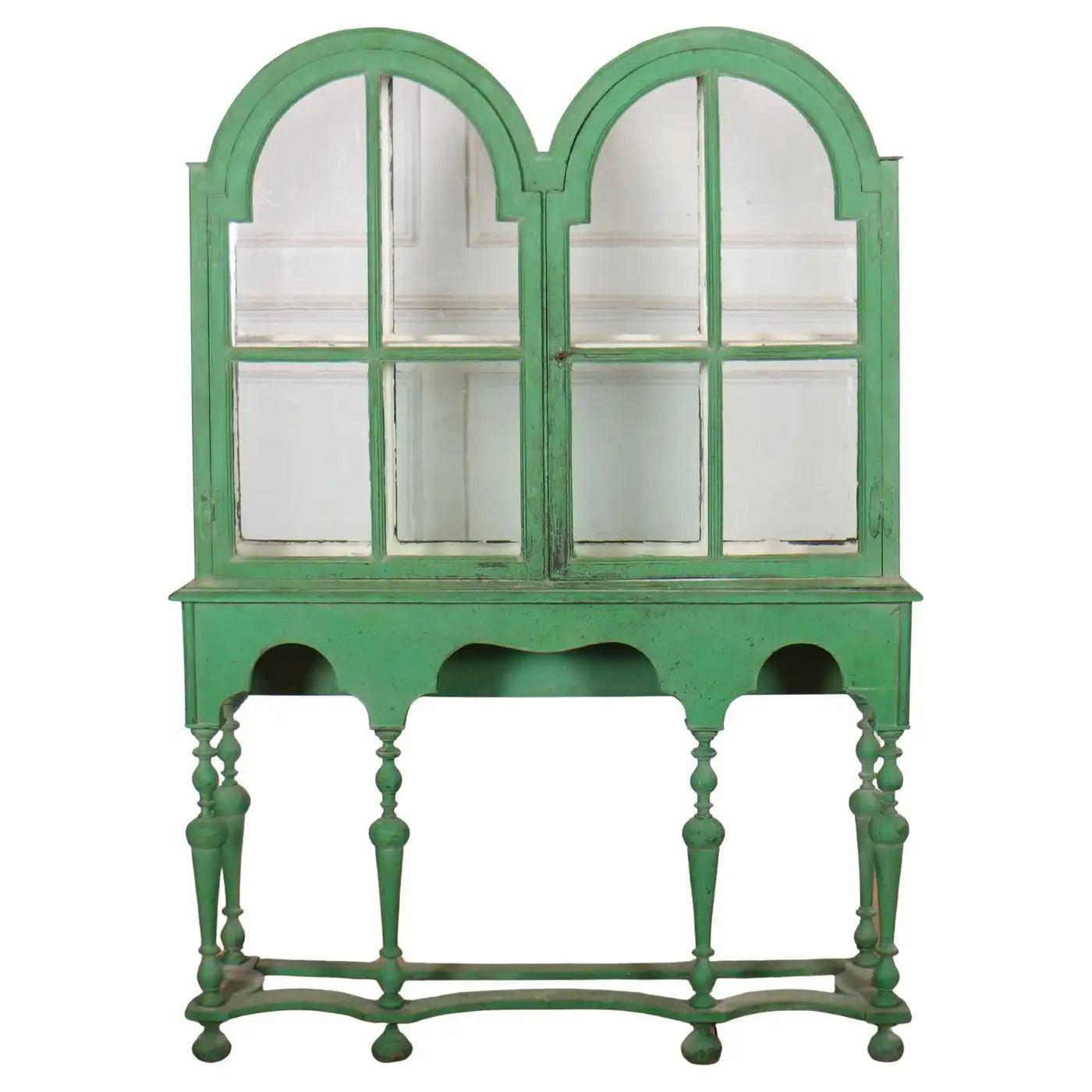 Vitrina Europea de Roble Pintado sobre Peana de 1840