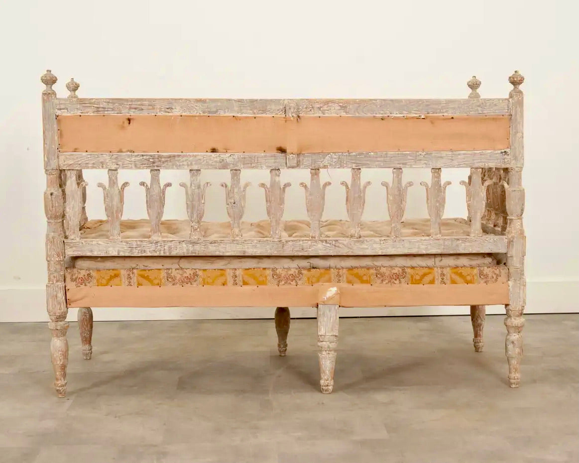 Sofá Gustaviano Pintado del Siglo XVIII