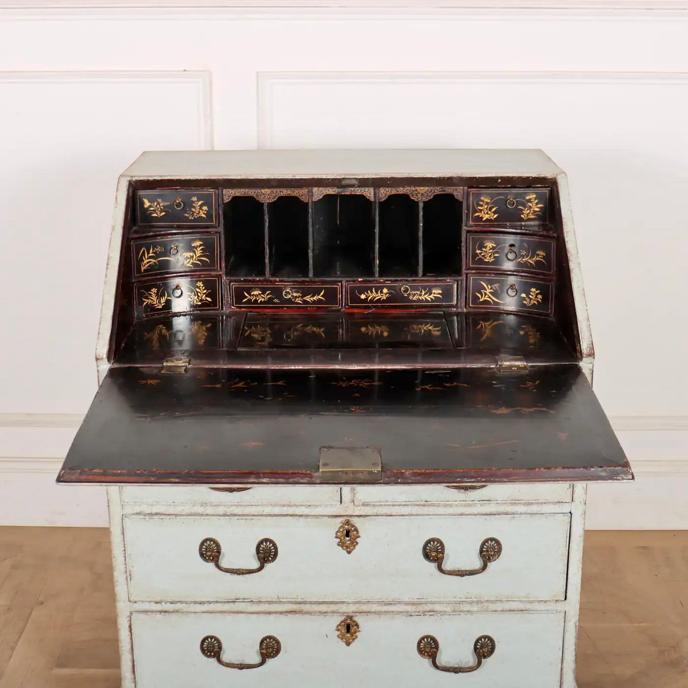 Buró Pintado y Lacado Chinoiserie Original | Estilo Jorge III | Inglaterra, 1790