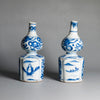 Pareja de Tokkuri de Porcelana Kraak | Jingdezhen Siglo XVII | Azul y Blanca Exportación Japonesa