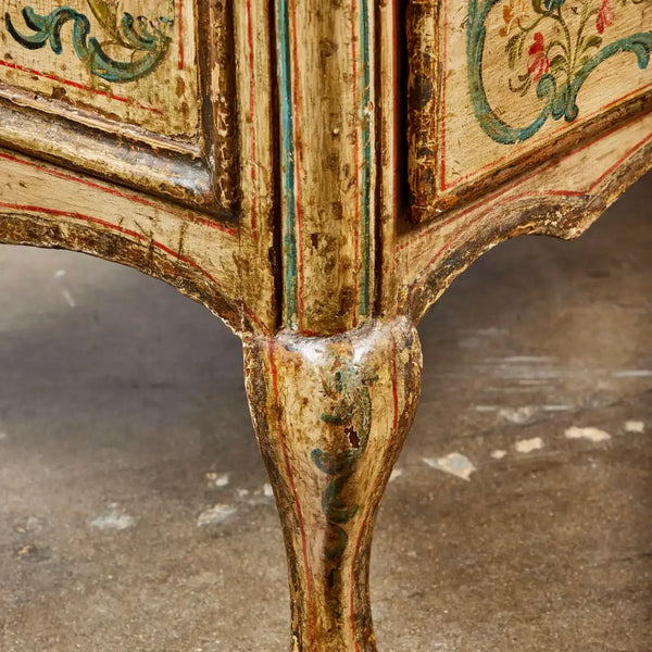 Cómoda Veneciana Pintada a Mano 1800