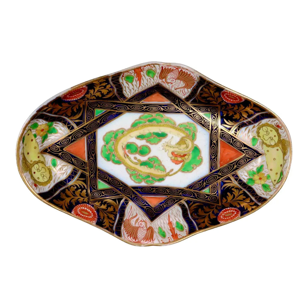 Porcelana Coalport Chinoiserie con Dragón y Leones Amarillos | Inglaterra, 1805