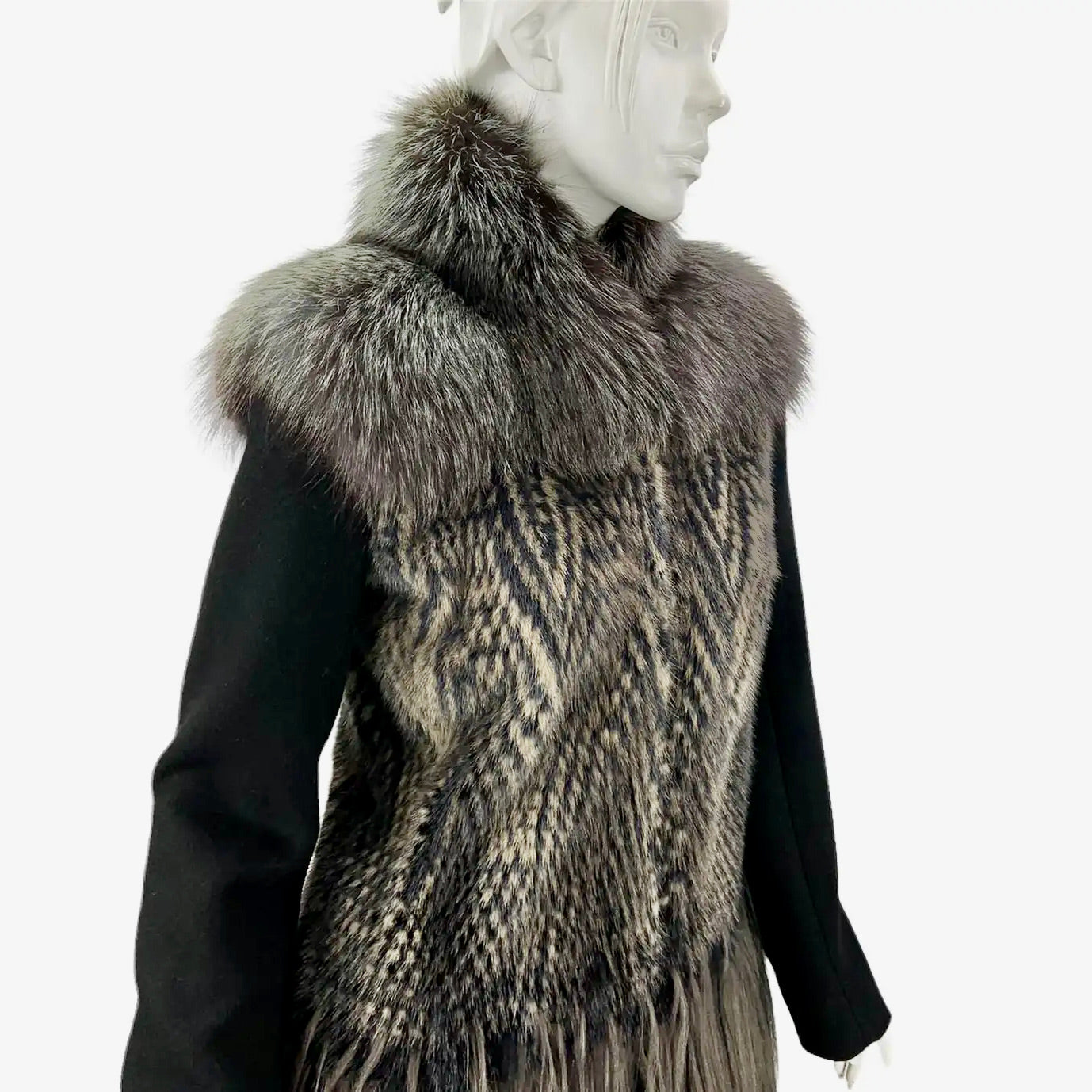 Gucci | Abrigo de Piel, Seda y Lana de 2010 | Talla 38