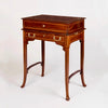Tocador Eduardiano de Caoba con Accesorios Firmados A\&J Zimmerman, Inglaterra, 1905