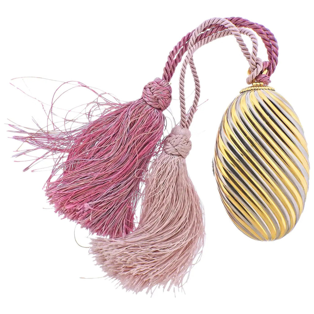 Estuche de Maquillaje | Oro, Diamantes y Seda | Bvlgari | Italia | Siglo XX |