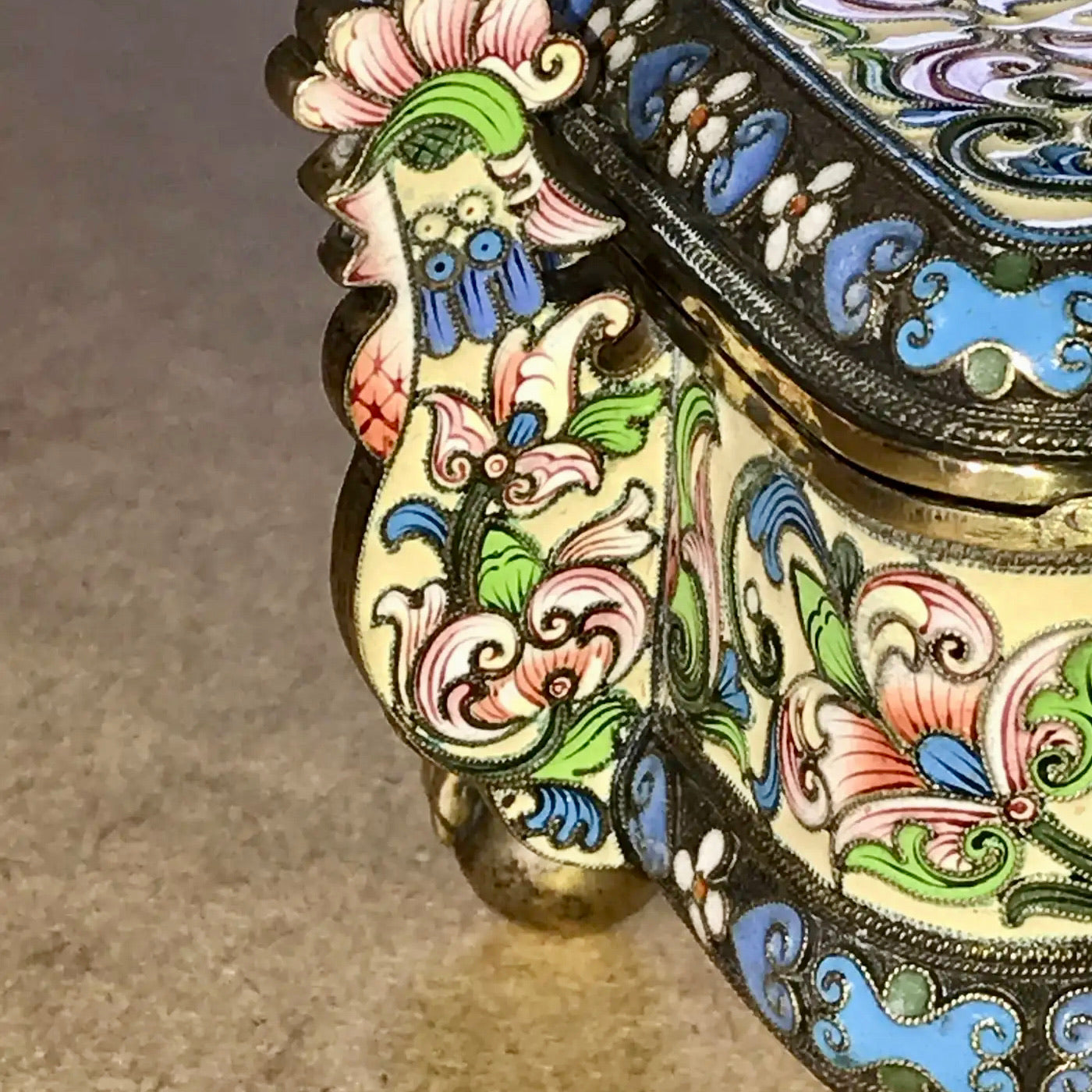 Cofre de esmalte Cloisonné de Rusia Imperial, 1850