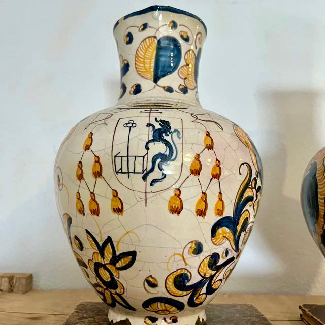Jarras de Prior Fray Juan de Tricio | Escudo Real Monasterio del Escorial