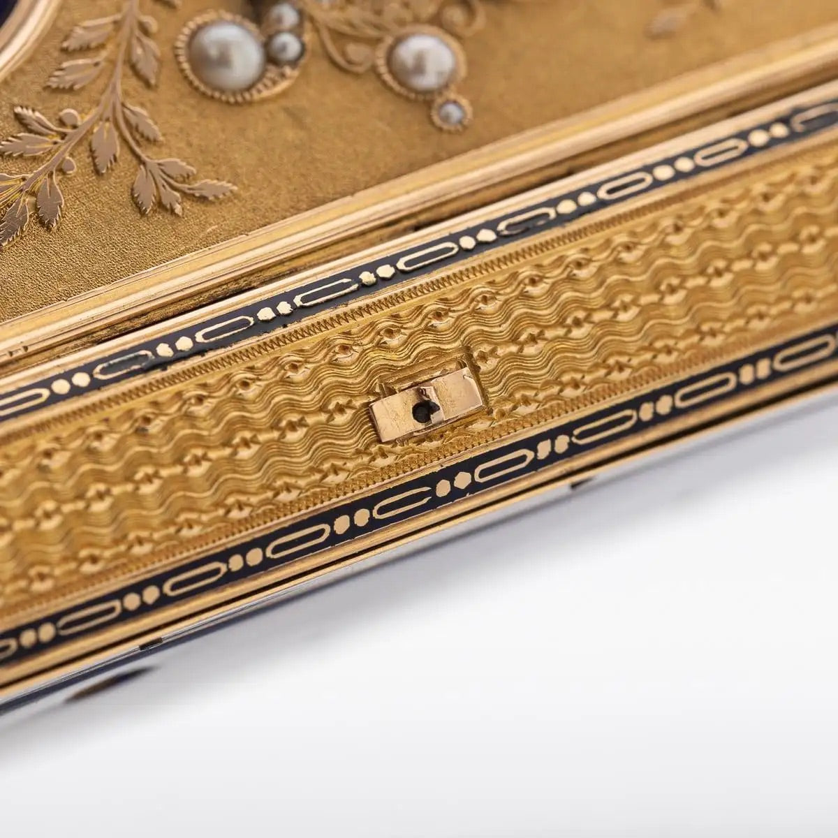 Caja Musical Rémond de Oro, Perlas y Esmalte | Suiza, 1800