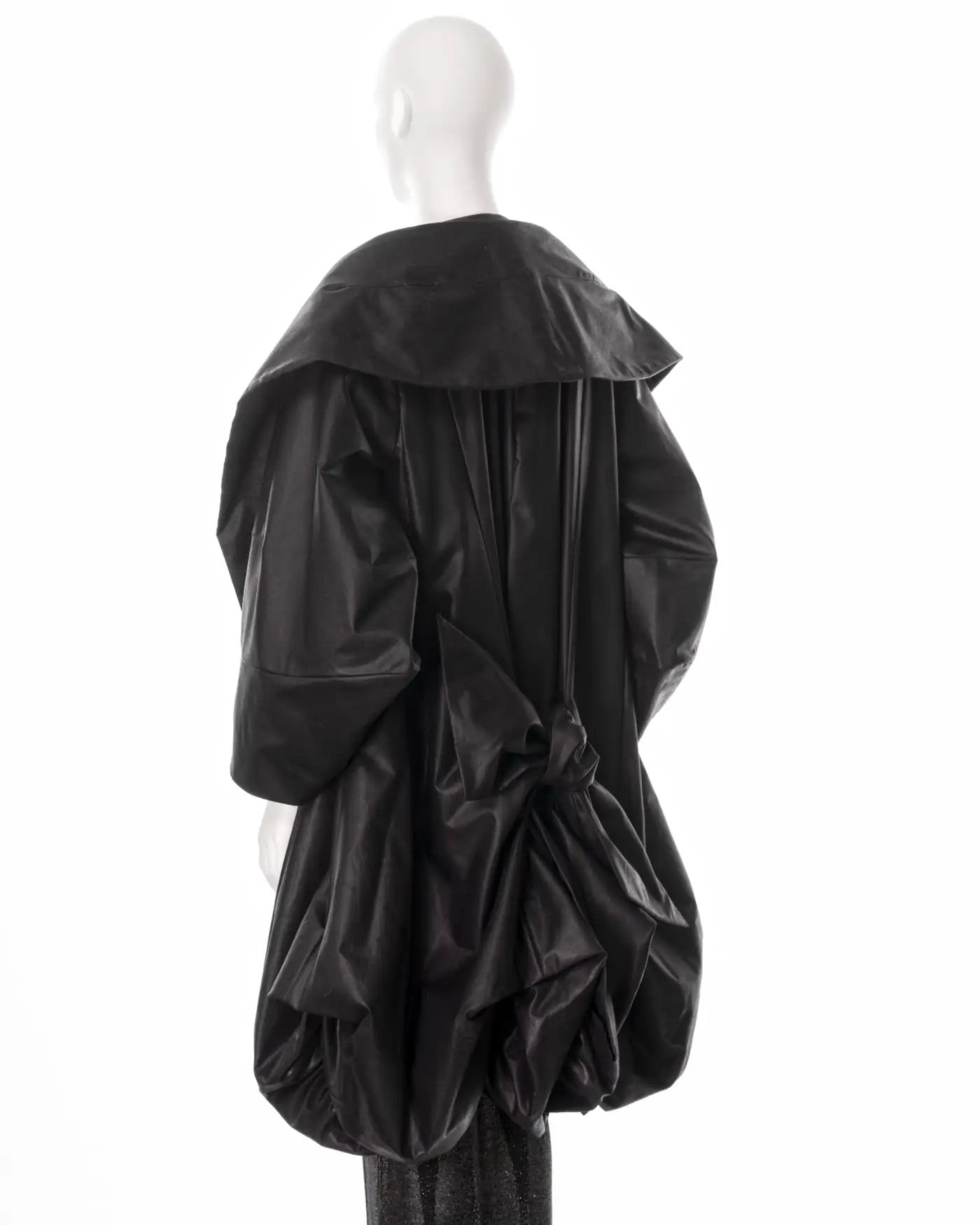 Vestido y Abrigo Christian Dior by John Galliano | Francia, 1999
