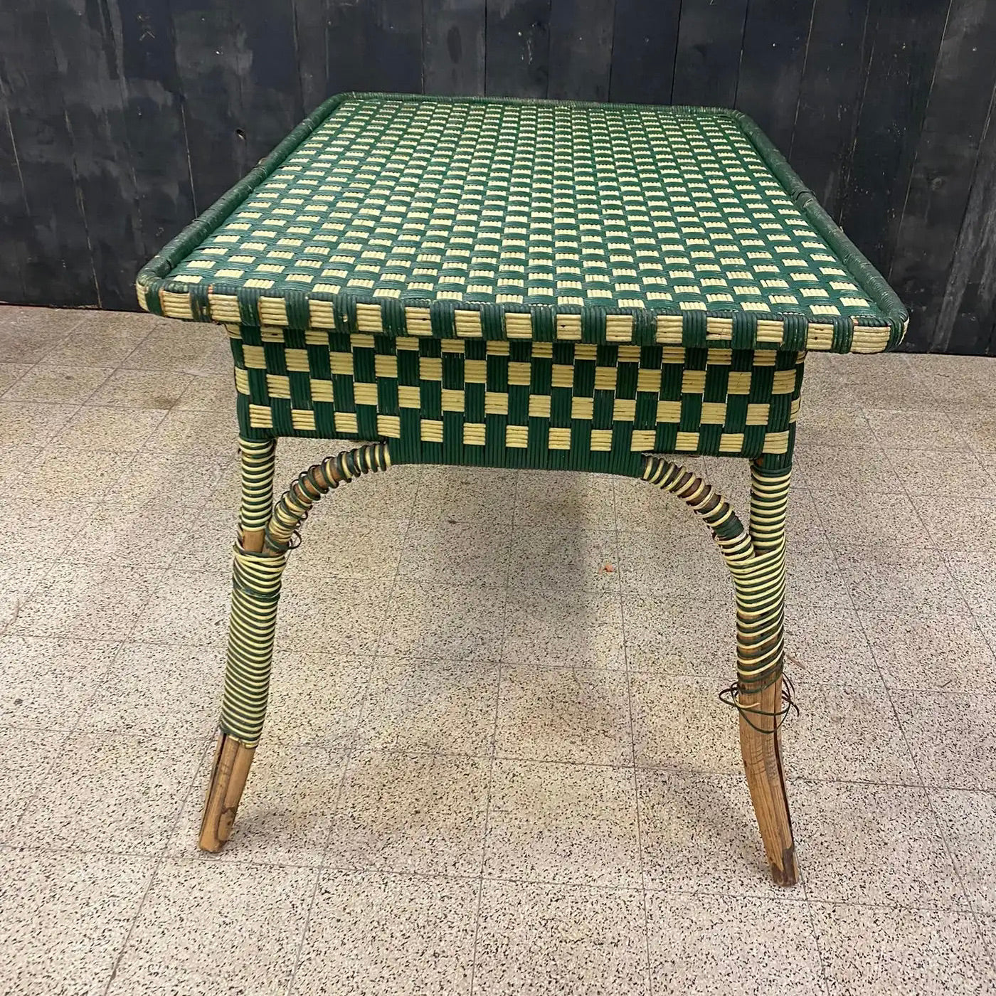 Mesa de Ratán Verde Art Deco | Francia, 1930