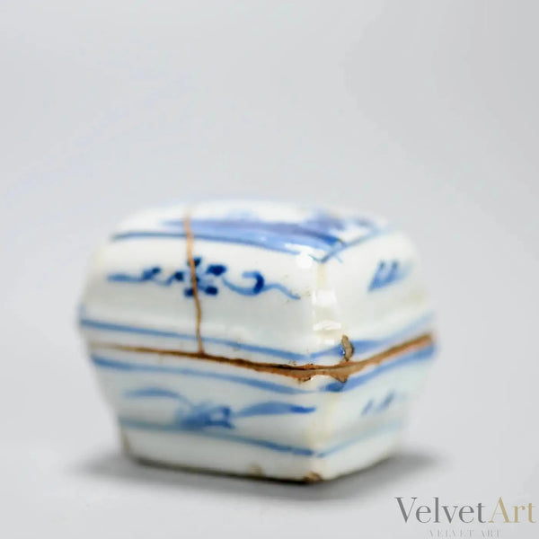 Recipiente de Incienso de Porcelana China en Forma de Cesta, Periodo Tianqi, Siglo XVII