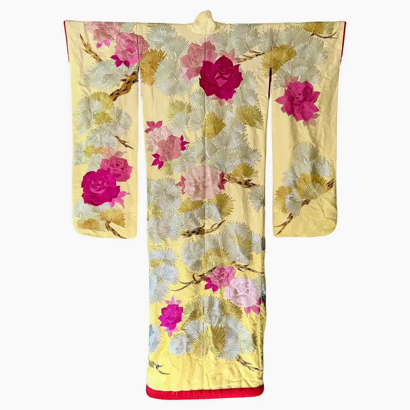 Kimono de Boda | Bordado sobre Seda | Japón | 1930