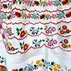 Cortina Bordada Húngara con Estampado Floral Kalocsa
