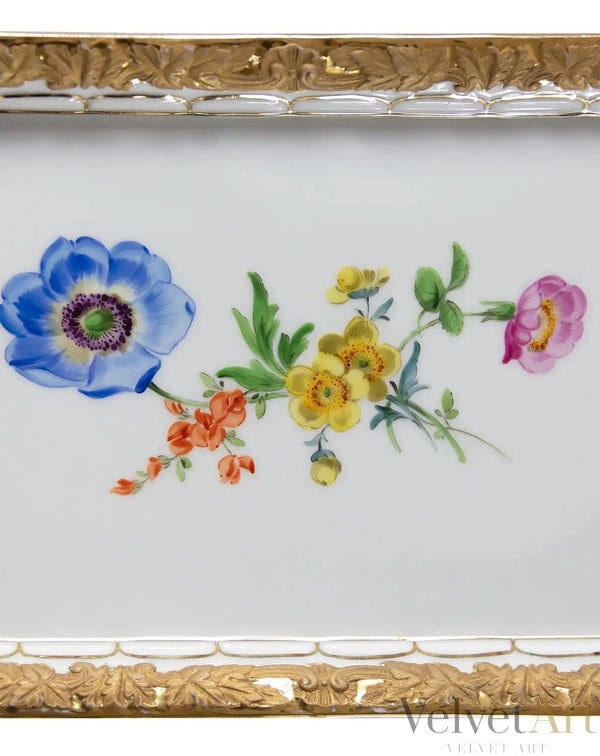 Bandeja de Porcelana Dorada Pintada a Mano, Meissen