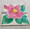 Azulejo decorativo floral en relieve de antigua mansión de la India