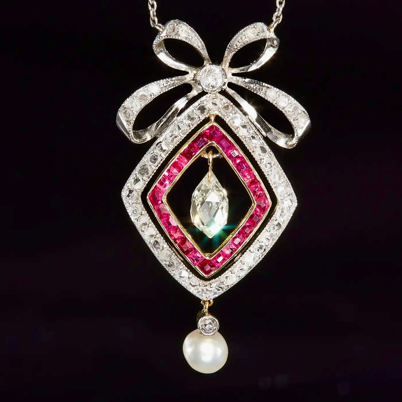 Collar Perla Agua Salada y Rubí Eduardiano | Belle Époque, 1900