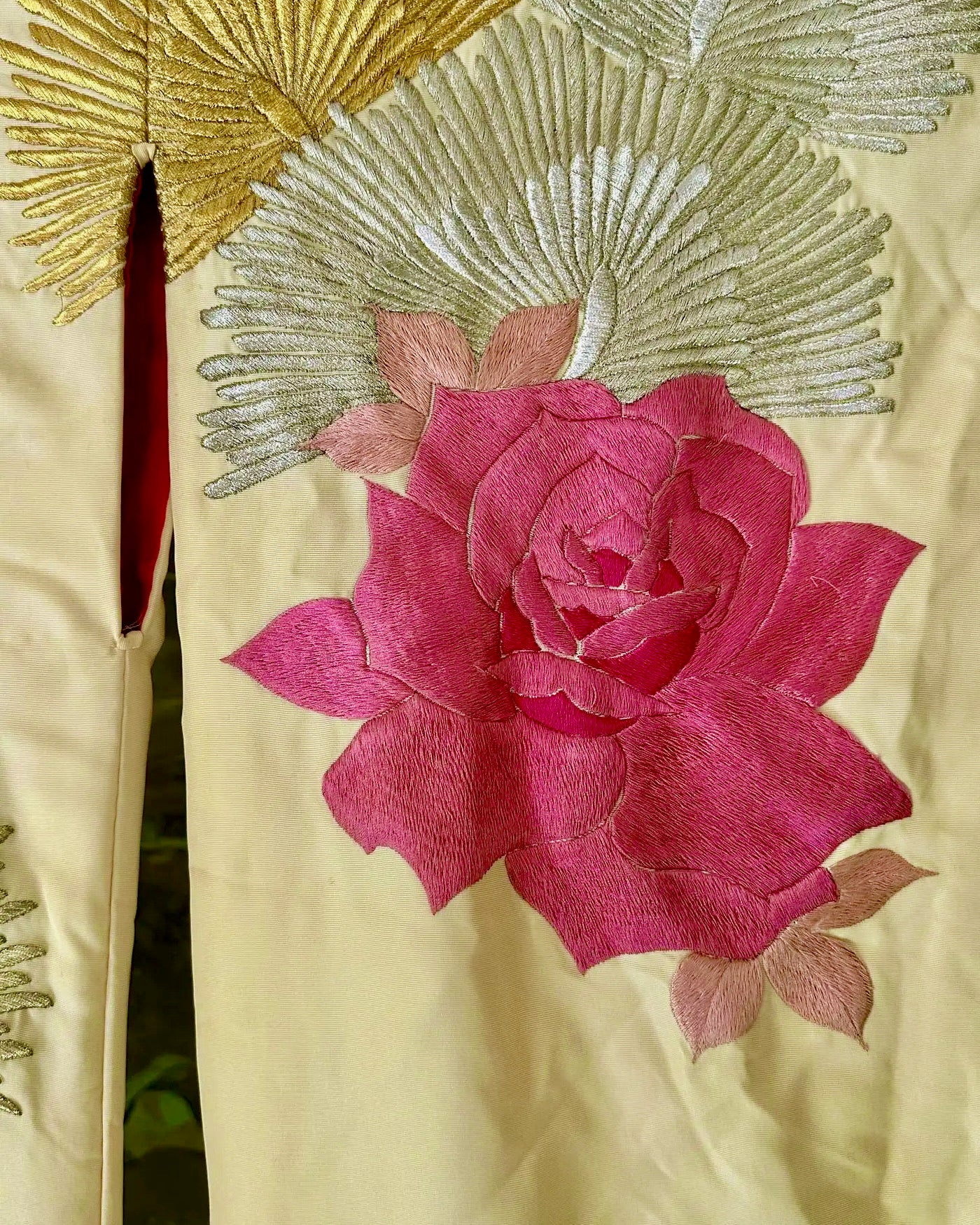 Kimono de Boda | Bordado sobre Seda | Japón | 1930