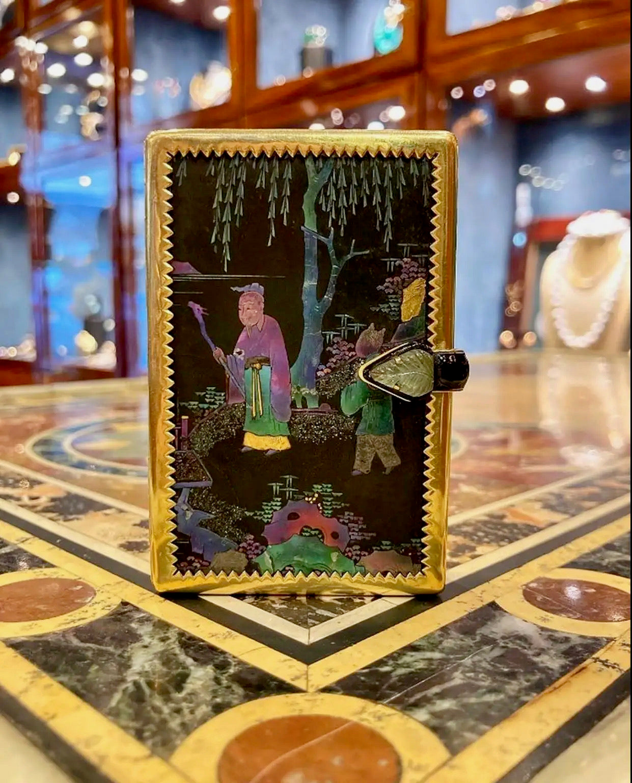 Estuche de Tocador Cartier Art Deco en Laca Burgauté