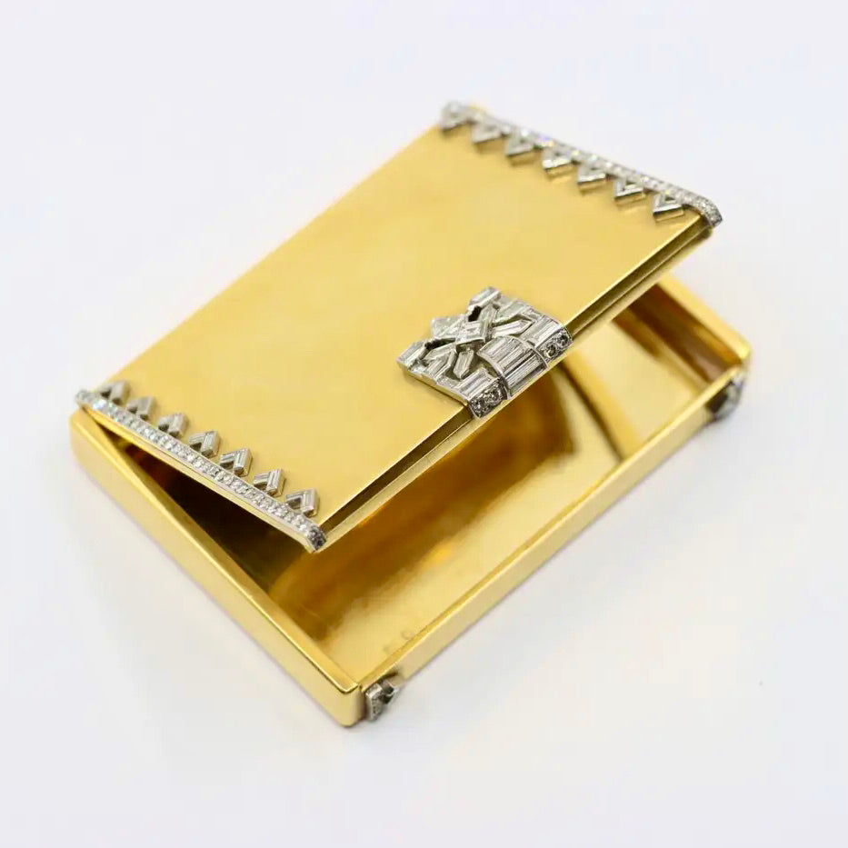 Estuche de Maquillaje Cartier de Oro con Diamantes de 1930