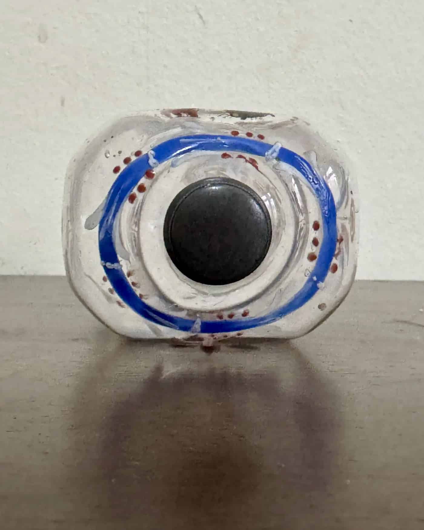 Botella Alemana de Vidrio Pintado del Siglo XVIII