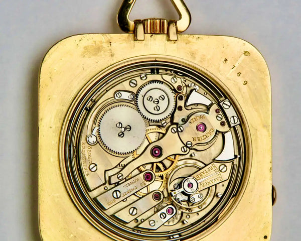 Reloj Cuadrado de Bolsillo y Repetición | Oro Amarillo | Cartier | Siglo XX