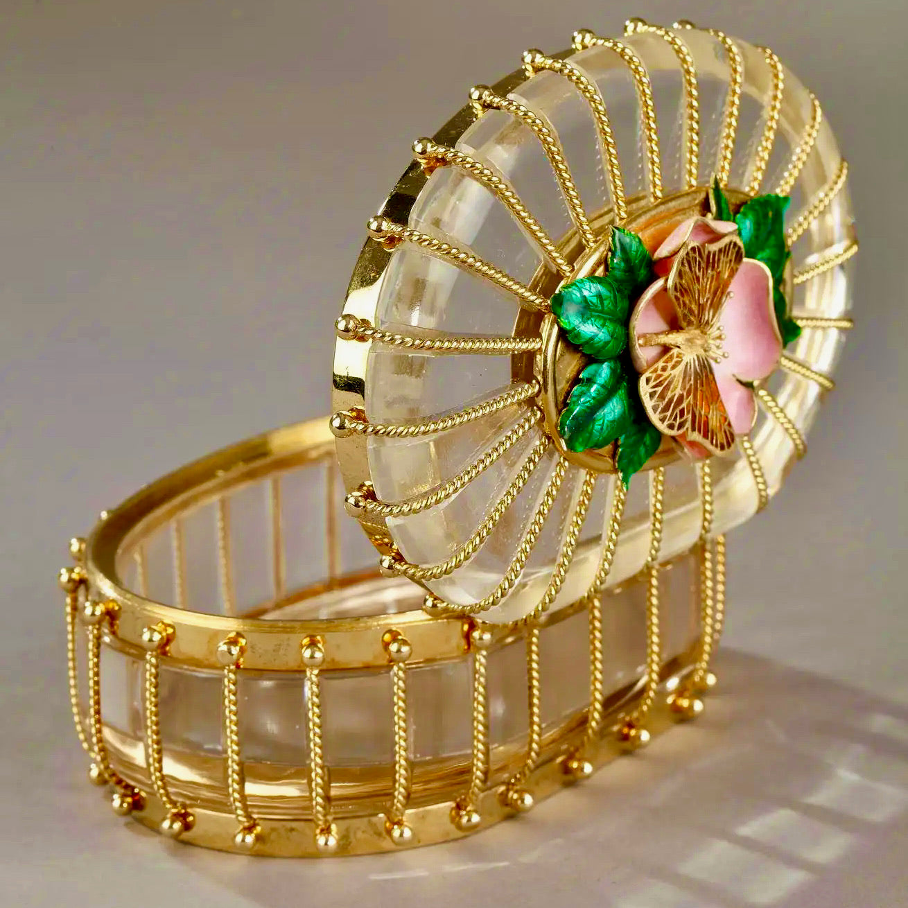 Caja Algernon Asprey de Cristal y Oro Esmaltado